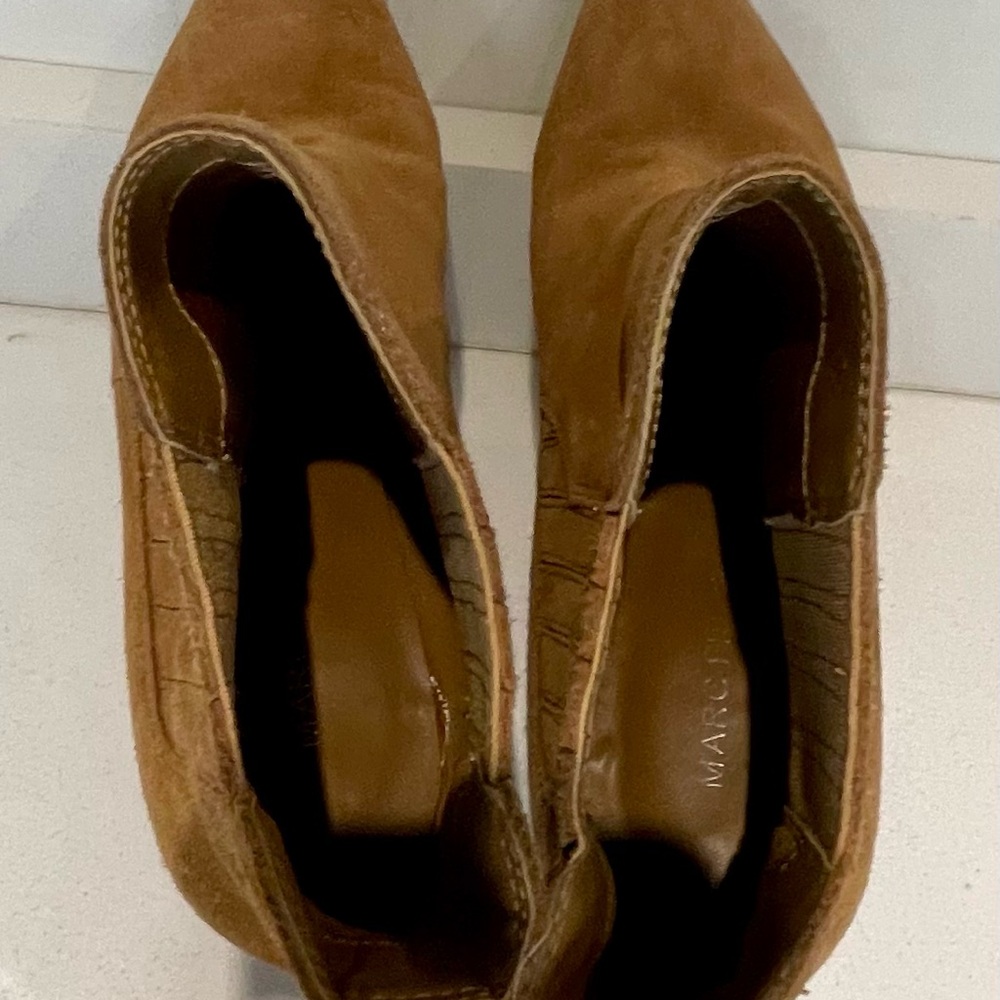 Marc Fisher LTD Alva Bootie Chestnut Brown Suede Size 8.5 - Picture 9 of 13